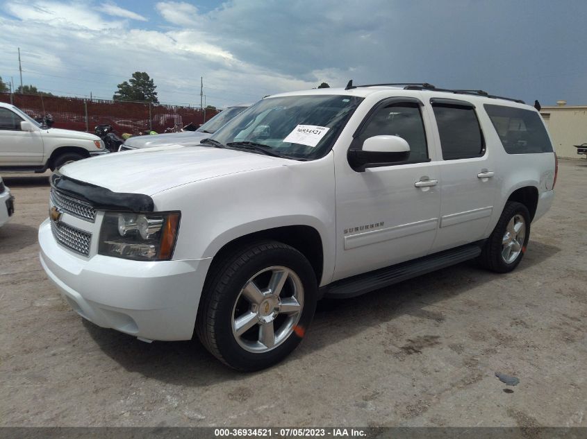 2013 CHEVROLET SUBURBAN LS - 1GNSCHE09DR157915