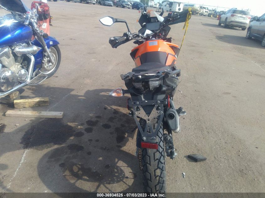 2020 KTM 390 DUKE MD2JPJ408LC207068