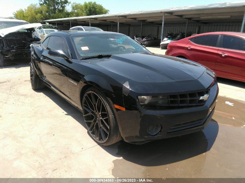 2013 CHEVROLET CAMARO LS - 2G1FA1E38D9159546