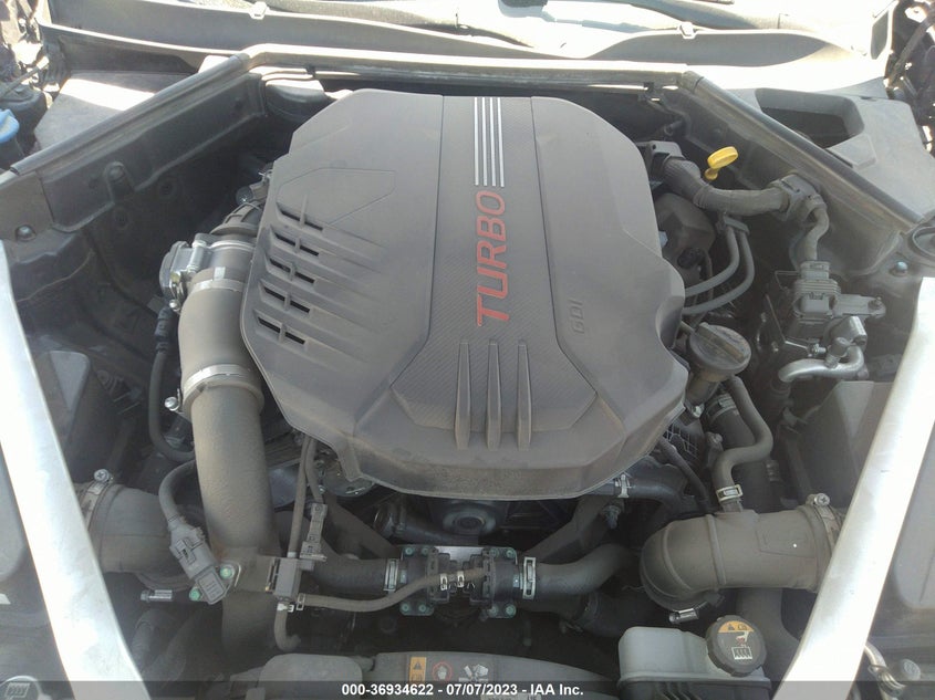 VIN KNAE35LC4J6027004 2018 KIA STINGER GT
