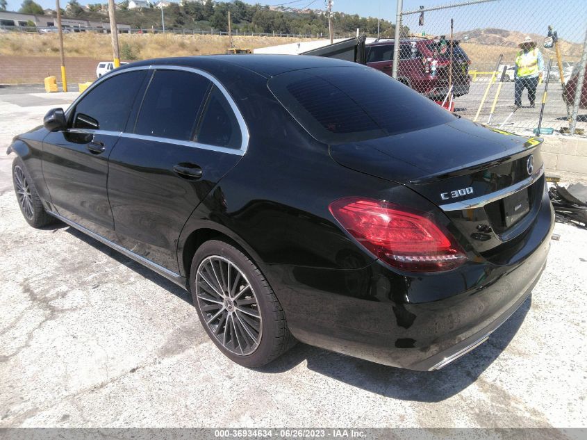 55SWF8DB8KU287027 2019 MERCEDES-BENZ C-CLASS, photo no. 3