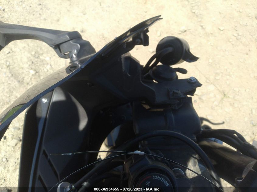 2021 KAWASAKI ZX1002 L - JKBZXVL19MA000265