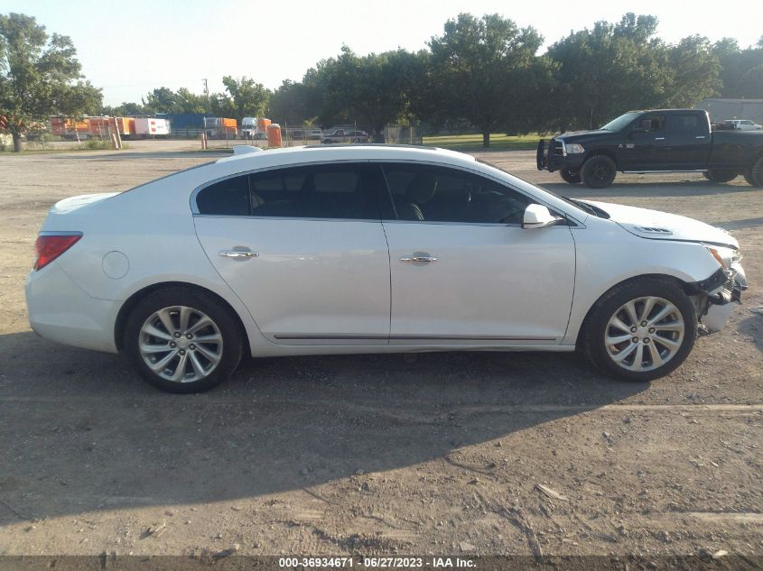 2016 BUICK LACROSSE LEATHER - 1G4GB5G35GF179385