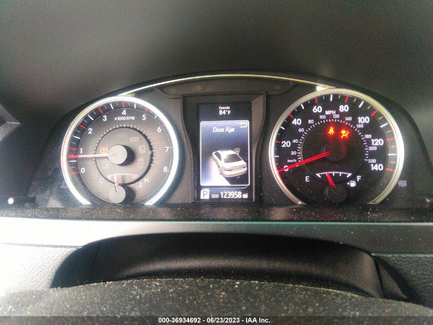 2015 TOYOTA CAMRY XLE/SE/LE/XSE - 4T1BF1FK8FU011993