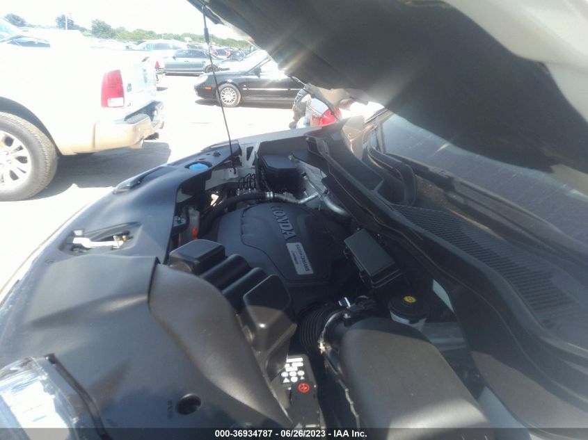 2020 HONDA PASSPORT EX-L - 5FNYF7H5XLB004489