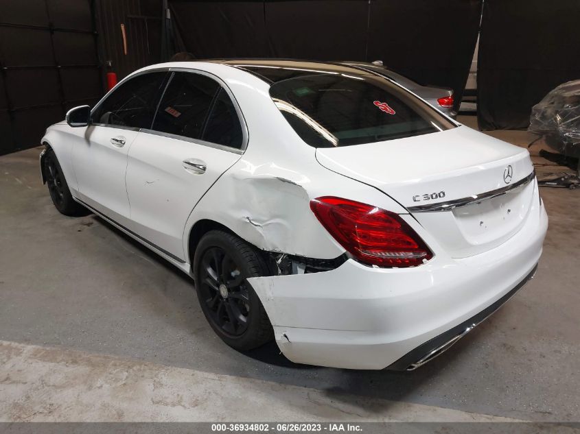 2015 MERCEDES-BENZ C-CLASS C 300 - 55SWF4KB5FU034281