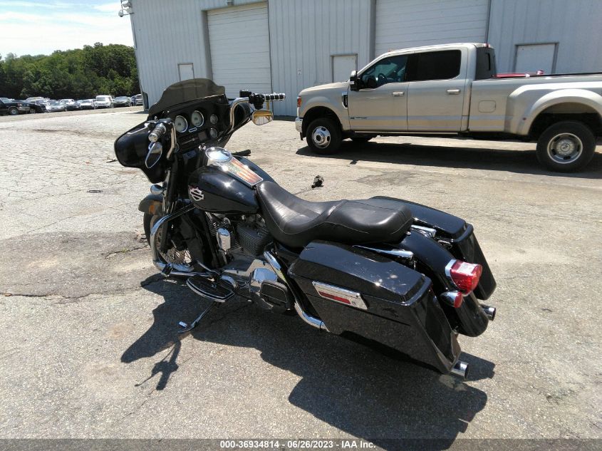 2005 HARLEY-DAVIDSON FLTRI - 1HD1FSW135Y682751