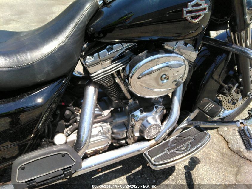2005 HARLEY-DAVIDSON FLTRI - 1HD1FSW135Y682751