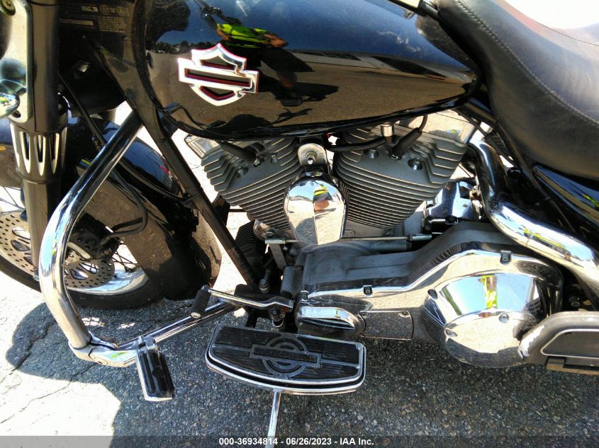 2005 HARLEY-DAVIDSON FLTRI - 1HD1FSW135Y682751