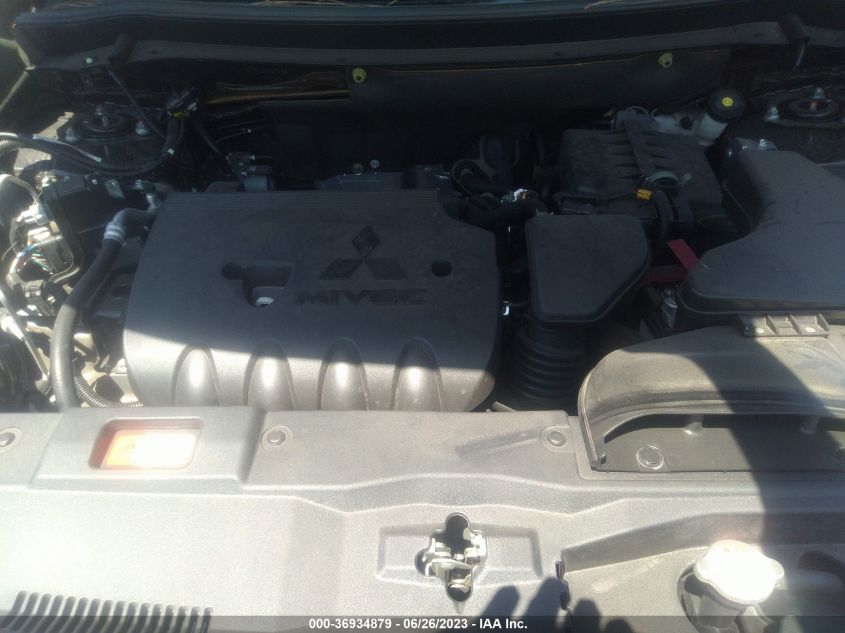 2020 MITSUBISHI OUTLANDER SE/SEL/LE/SP - JA4AD3A39LZ047959