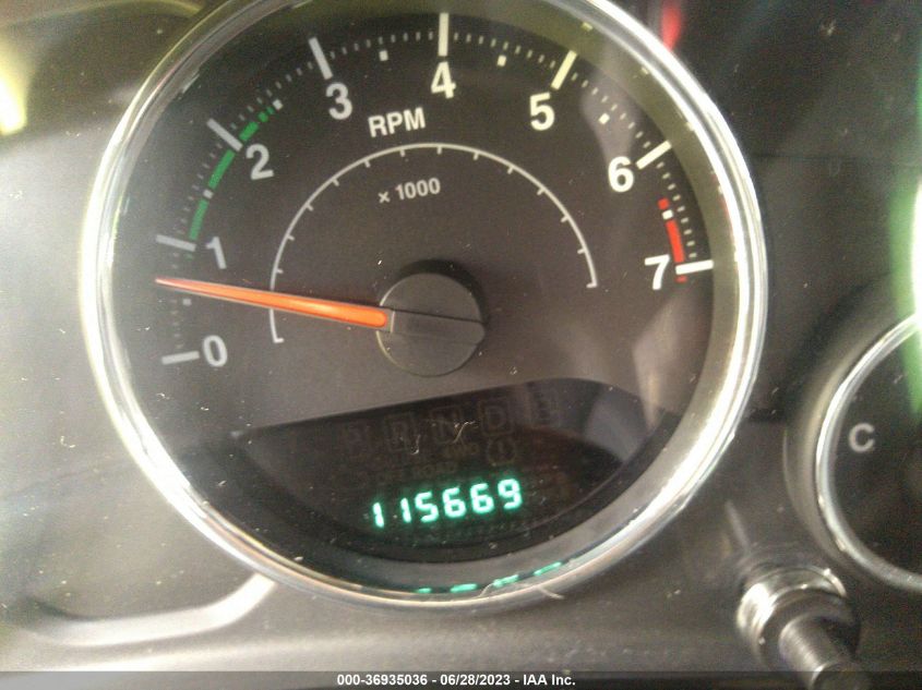 2014 JEEP WRANGLER UNLIMITED SAHARA - 1C4BJWEG1EL110656
