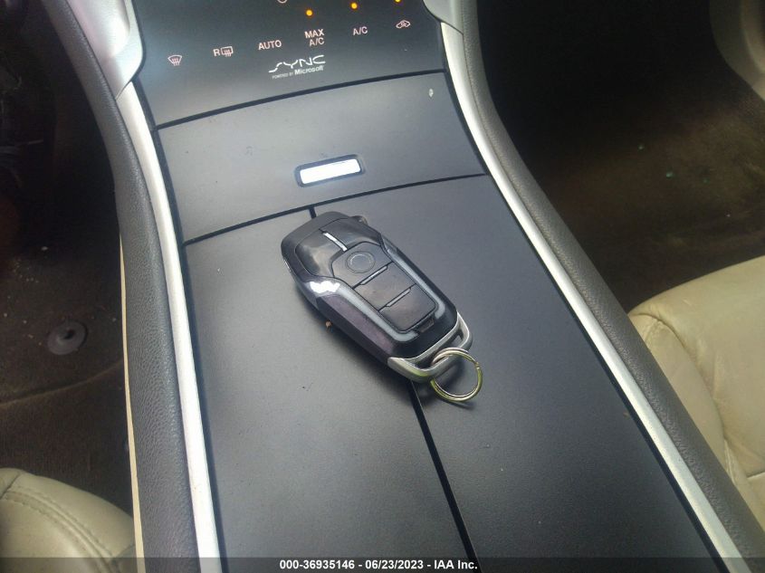 2014 LINCOLN MKZ HYBRID - 3LN6L2LU1ER804354