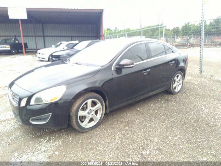 2013 VOLVO S60 T5 - YV1612FS8D2183065