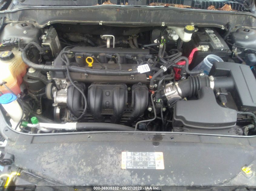 2018 FORD FUSION S - 3FA6P0G72JR171381