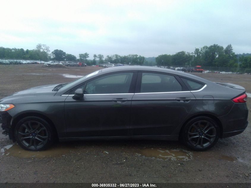 2018 FORD FUSION S - 3FA6P0G72JR171381