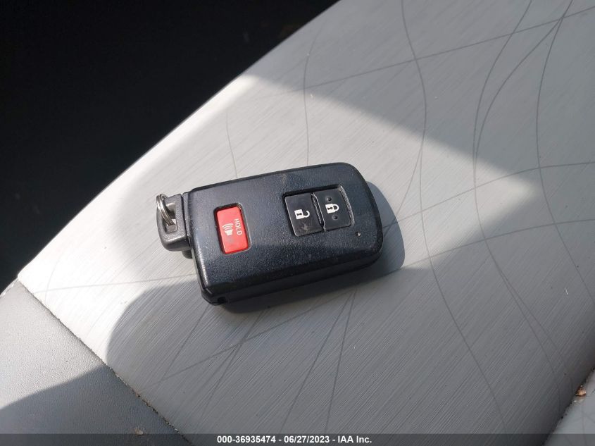2017 TOYOTA PRIUS C - JTDKDTB36H1593617