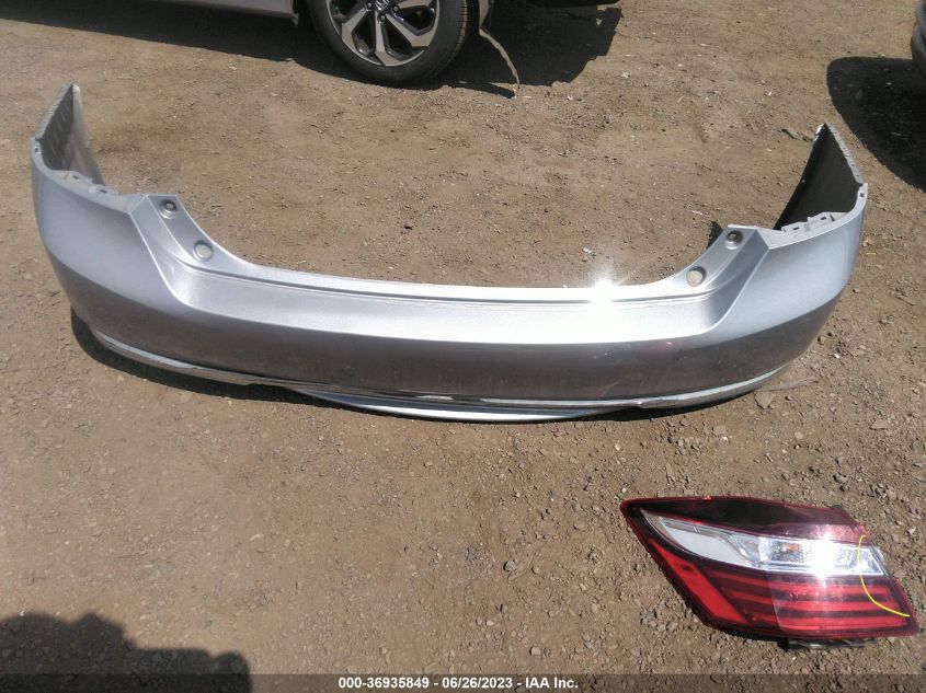 2017 HONDA ACCORD SEDAN EX - 1HGCR2F71HA105706
