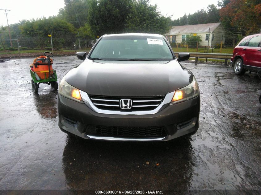 2015 HONDA ACCORD SEDAN LX - 1HGCR2F32FA038267