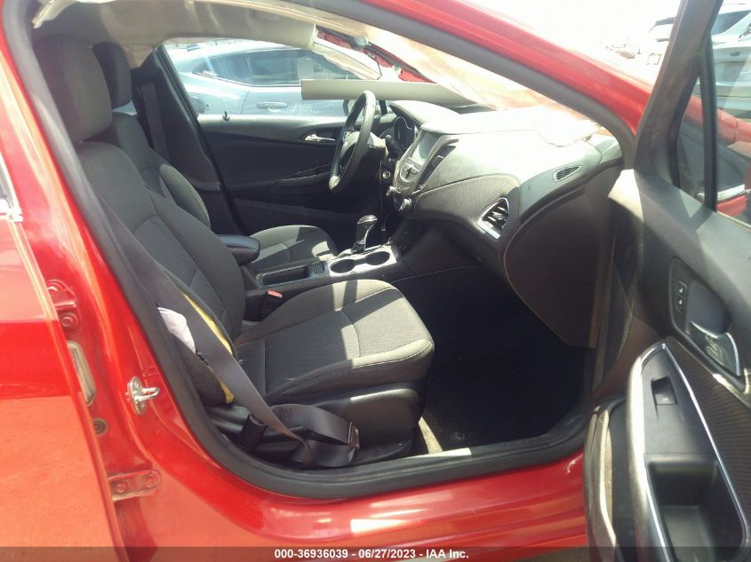 2017 CHEVROLET CRUZE LT - 1G1BE5SM4H7127644