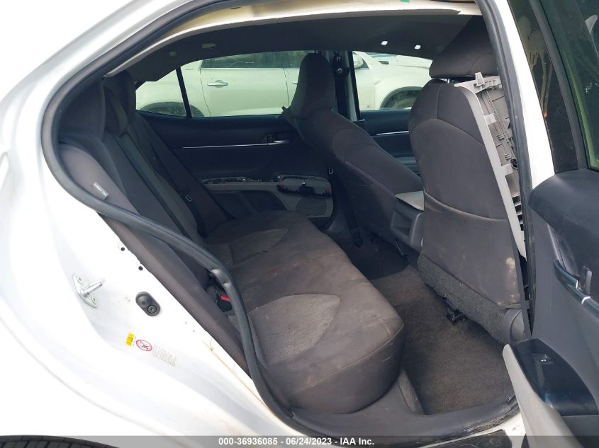 2018 TOYOTA CAMRY LE/SE/XLE/L - JTNB11HK8J3070925