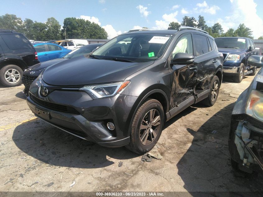 2017 TOYOTA RAV4 XLE - JTMWFREV2HJ149582