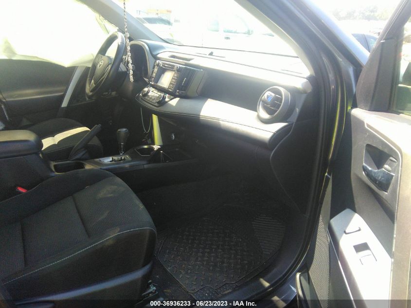 2017 TOYOTA RAV4 XLE - JTMWFREV2HJ149582