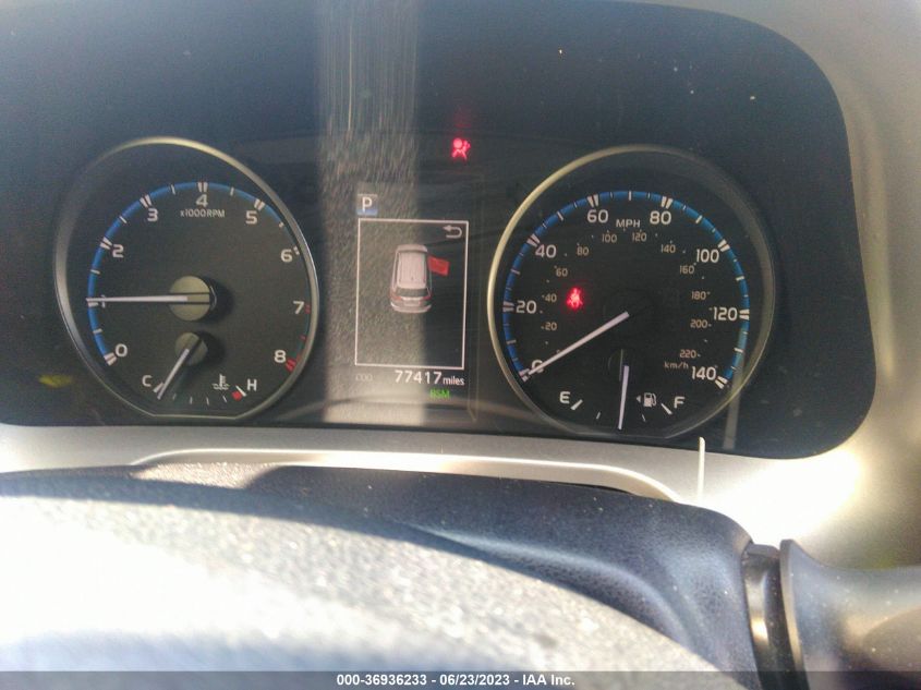 2017 TOYOTA RAV4 XLE - JTMWFREV2HJ149582