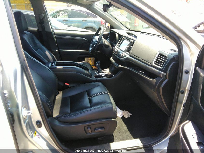 2018 TOYOTA HIGHLANDER SE/XLE - 5TDKZRFH2JS533661