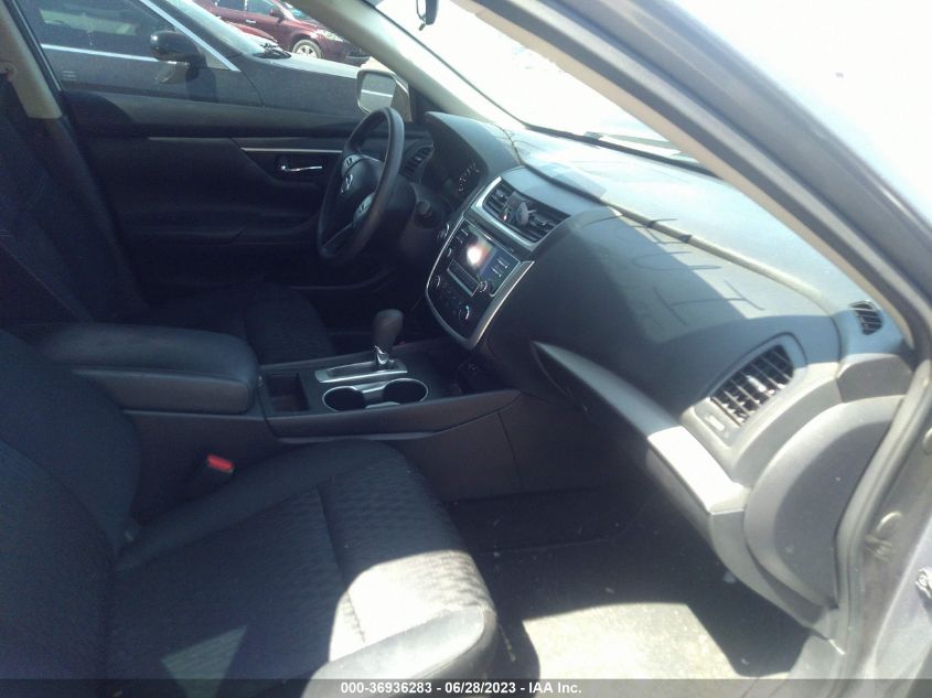 2017 NISSAN ALTIMA 2.5/S/SV/SL/SR - 1N4AL3AP3HN364183