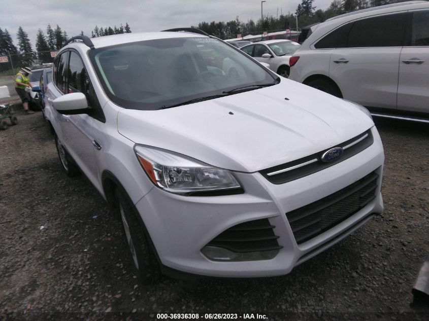 2016 FORD ESCAPE SE - 1FMCU0GX3GUC00549