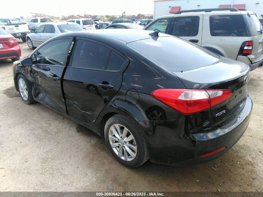 2016 KIA FORTE LX - KNAFX4A67G5471881