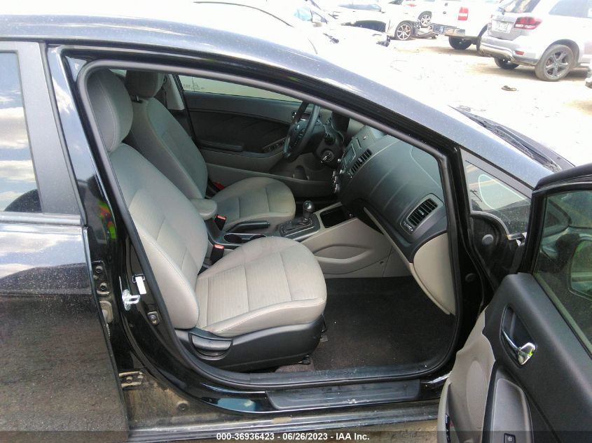 2016 KIA FORTE LX - KNAFX4A67G5471881