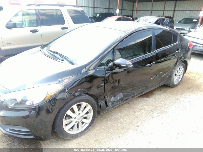 2016 KIA FORTE LX - KNAFX4A67G5471881