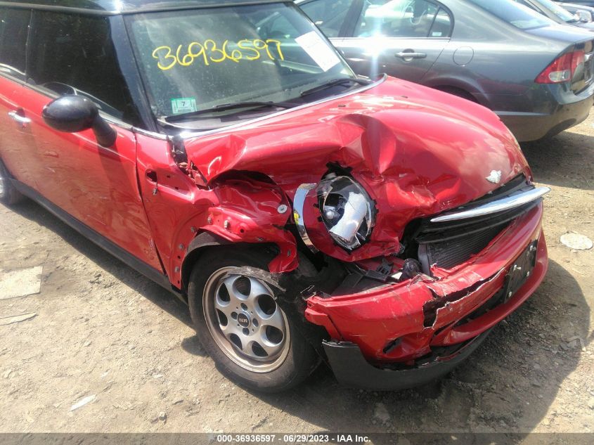 2014 MINI COOPER CLUBMAN WMWZF3C56ET493247