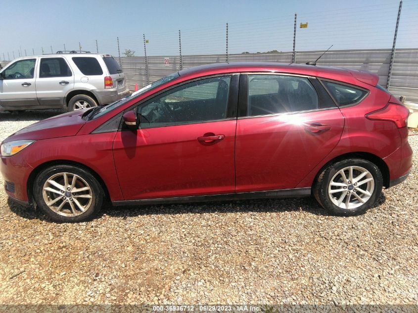 2017 FORD FOCUS SE - 1FADP3K22HL231639