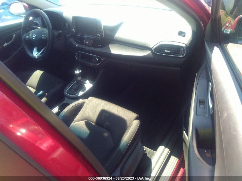 2018 HYUNDAI ELANTRA GT - KMHH35LE7JU019990