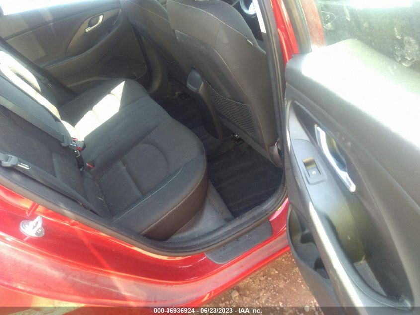 2018 HYUNDAI ELANTRA GT - KMHH35LE7JU019990