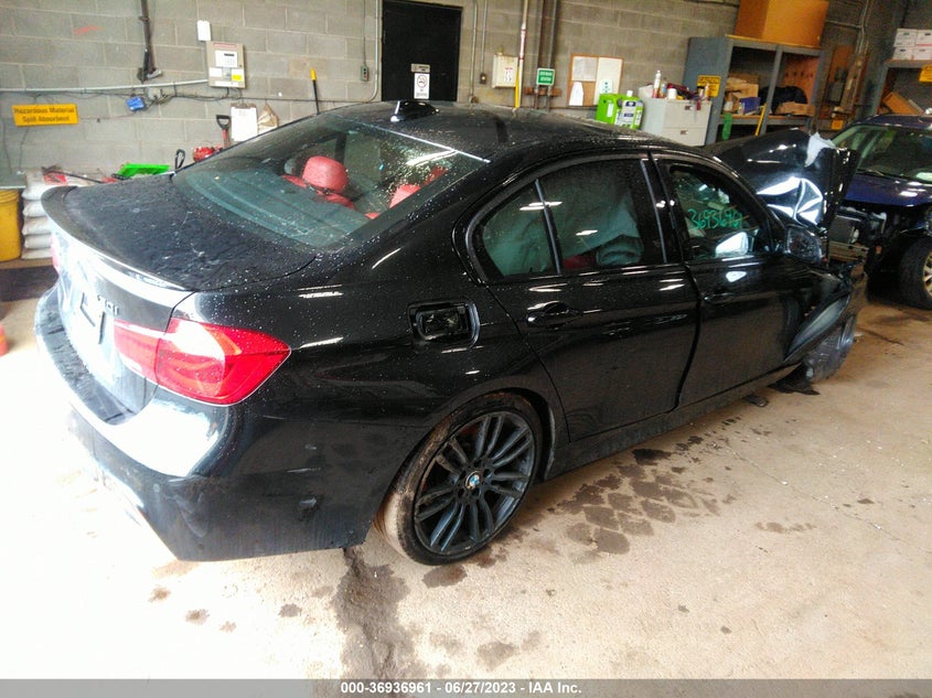 VIN WBA8D9C57JA012562 2018 BMW 3 SERIES 330I XDRIVE