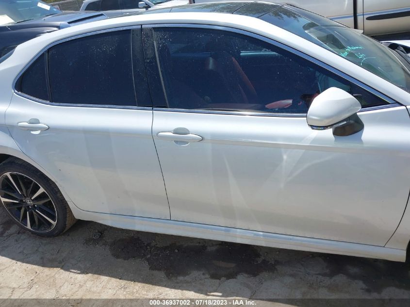 2018 TOYOTA CAMRY XSE - 4T1B61HK1JU106952