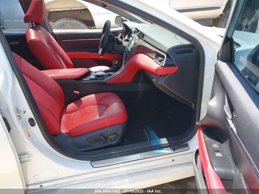 2018 TOYOTA CAMRY XSE - 4T1B61HK1JU106952