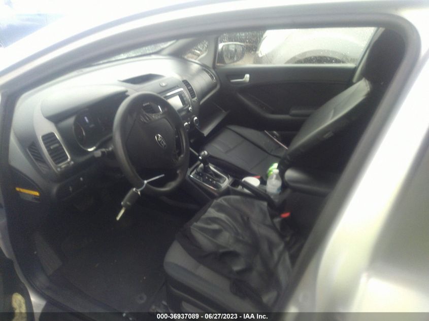 2017 KIA FORTE LX - 3KPFL4A75HE006058