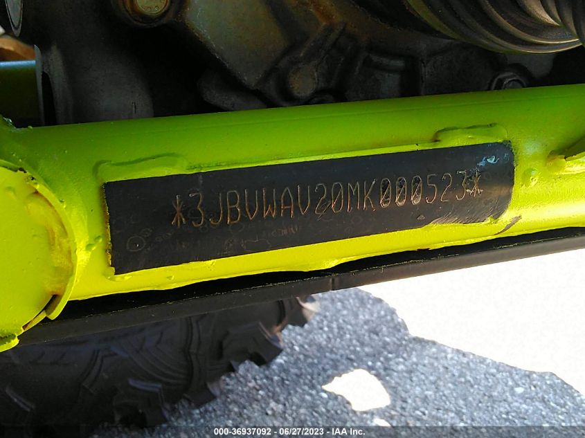 2021 CAN-AM MAVERICK X3 X MR TURBO RR - 3JBVWAV20MK000523