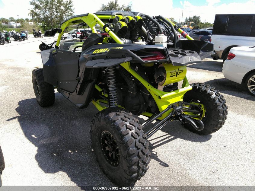 2021 CAN-AM MAVERICK X3 X MR TURBO RR - 3JBVWAV20MK000523