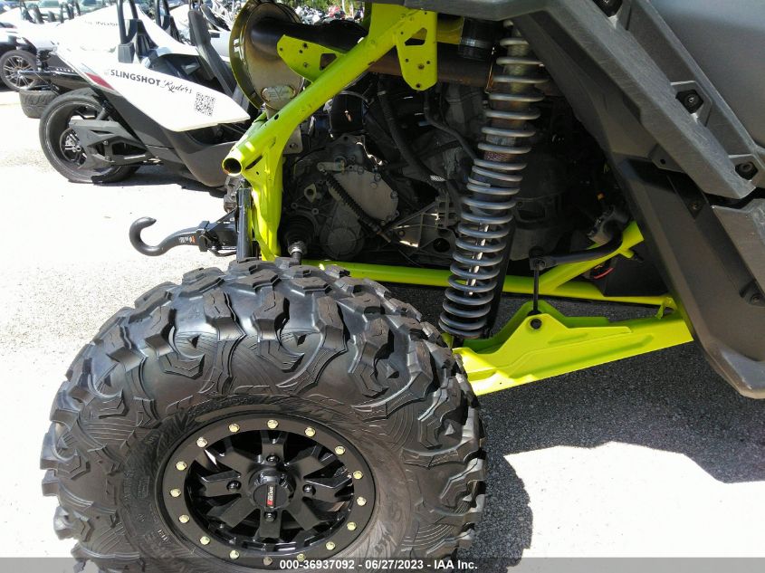 2021 CAN-AM MAVERICK X3 X MR TURBO RR - 3JBVWAV20MK000523