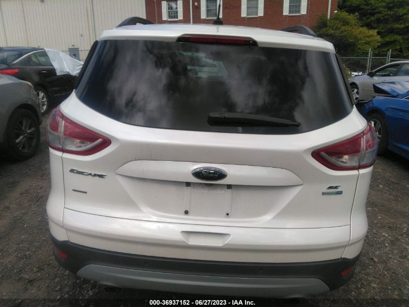 2016 FORD ESCAPE SE - 1FMCU9G95GUB84800