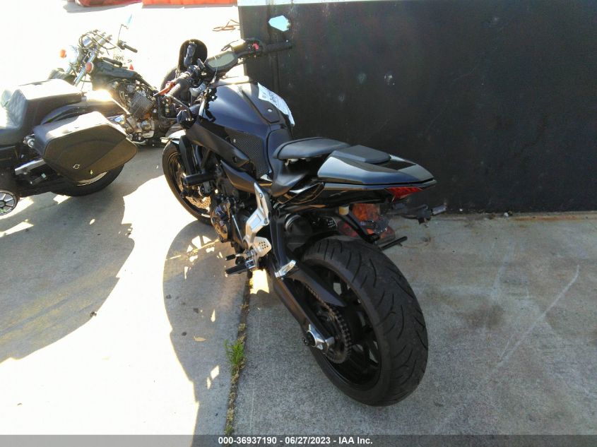 2016 YAMAHA FZ07 C JYARM06Y6GA002179