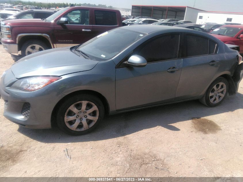 2013 MAZDA MAZDA3 I SV - JM1BL1TF2D1794778