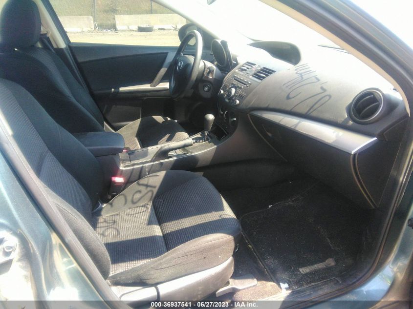 2013 MAZDA MAZDA3 I SV - JM1BL1TF2D1794778