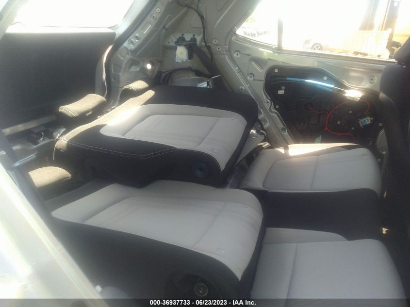 2022 HYUNDAI VENUE SEL - KMHRC8A36NU178125
