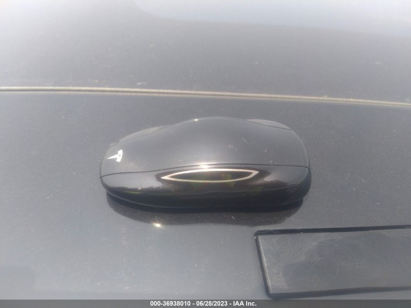 2015 TESLA MODEL S 85D/70D/90D/P90D - 5YJSA1E25FF105827